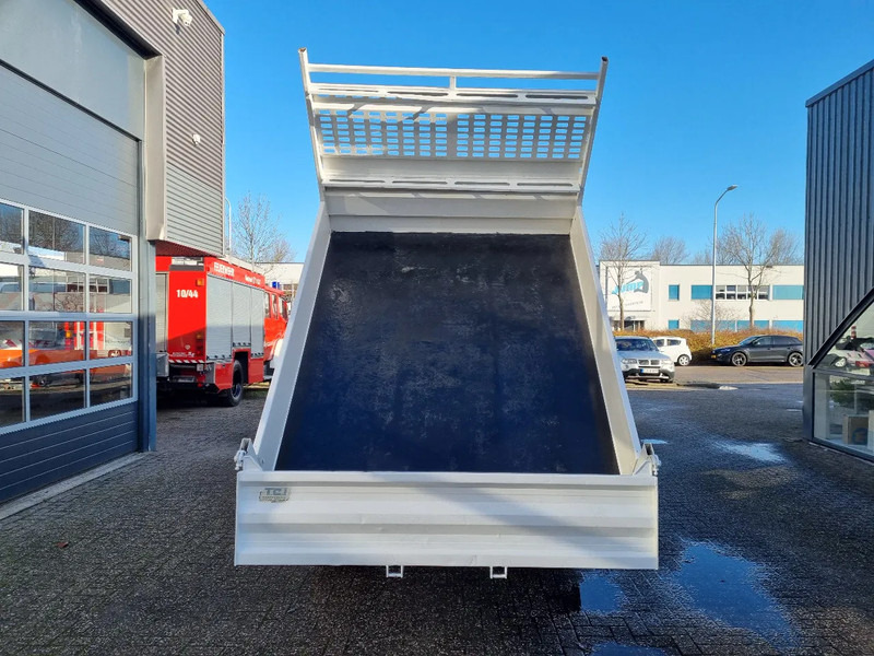 Iveco Daily 35C18 3.0D Kipper Hi-Matic Euro 6 GVW 3500 kg - Kipper Transporter: das Bild 4 Iveco Daily 35C18 3.0D Kipper Hi-Matic Euro 6 GVW 3500 kg - Kipper Transporter: das Bild 4