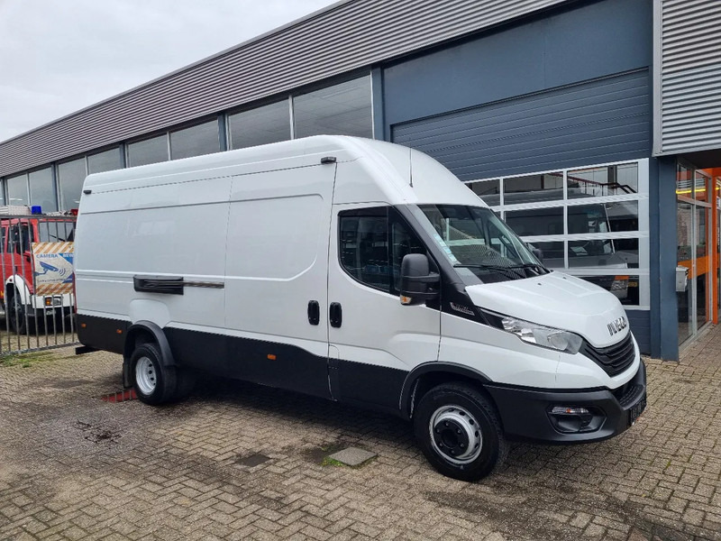 Iveco Daily 70C18 3.0D L4H3 Hi-Matic Euro 6 GVW 7000 kg - Kastenwagen: das Bild 1 Iveco Daily 70C18 3.0D L4H3 Hi-Matic Euro 6 GVW 7000 kg - Kastenwagen: das Bild 1