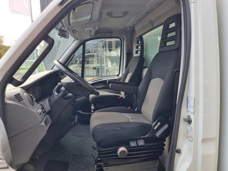 Pritsche Transporter Iveco Daily 70C21 3.0D/ 204PS/ Radstand 475 cm/ Openlaadbak 4m: das Bild 6