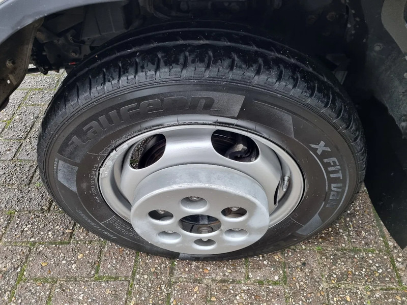 Transporter FUSO Canter 35S13/ Ladderlift 26m/ Leiterlift / Umzugslift/ Mobellift: das Bild 15