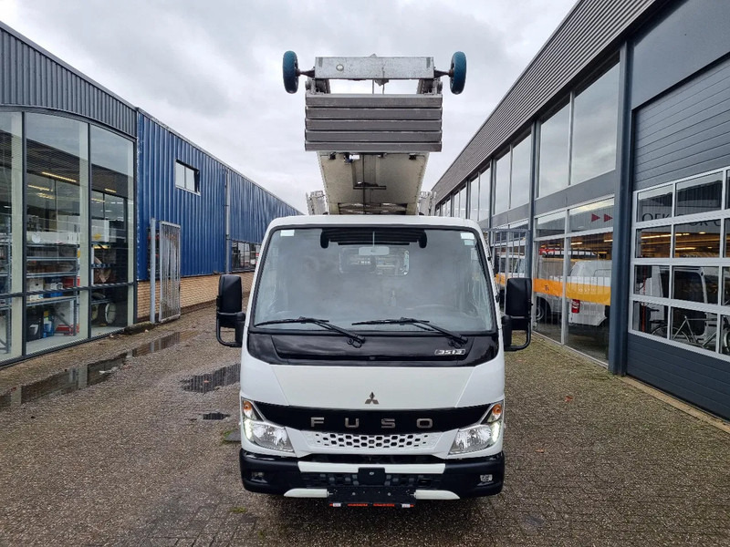 Transporter FUSO Canter 35S13/ Ladderlift 26m/ Leiterlift / Umzugslift/ Mobellift: das Bild 6