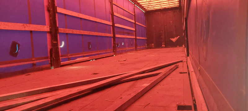 Planenauflieger Krone 3 AXLE DRUM BRAKE CURTAIN TRAILER SDP 27: das Bild 9