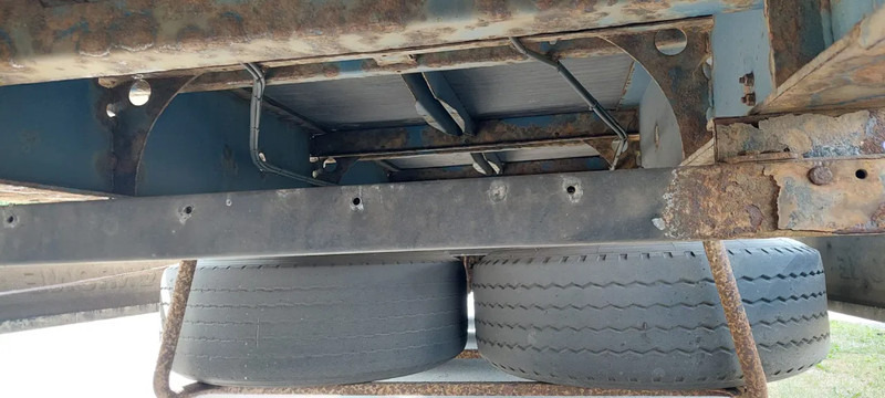 Planenauflieger Krone 3 AXLE DRUM BRAKE CURTAIN TRAILER SDP 27: das Bild 7