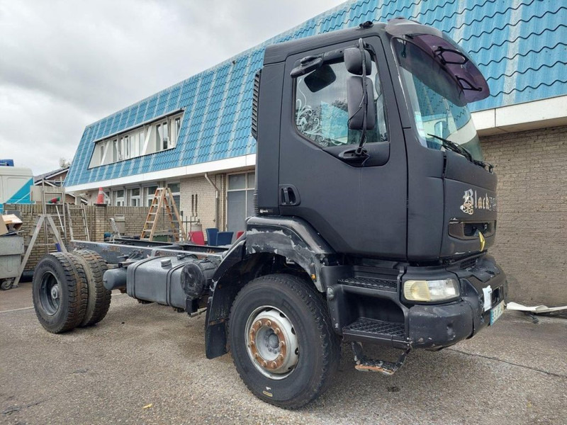Renault Kerax 270 DCI FULL STEEL SPRING BIG AXLE - Fahrgestell LKW: das Bild 2 Renault Kerax 270 DCI FULL STEEL SPRING BIG AXLE - Fahrgestell LKW: das Bild 2