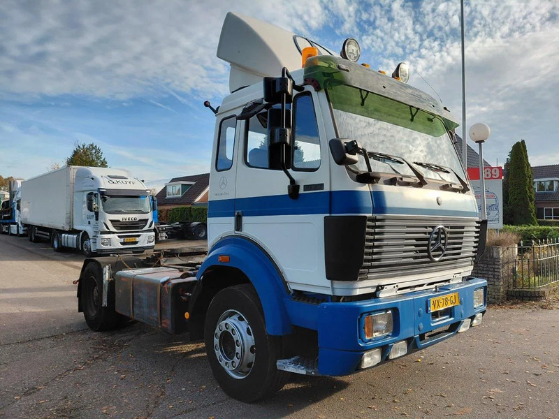 Mercedes-Benz SK 1927 NL Truckhead - Sattelzugmaschine: das Bild 2 Mercedes-Benz SK 1927 NL Truckhead - Sattelzugmaschine: das Bild 2