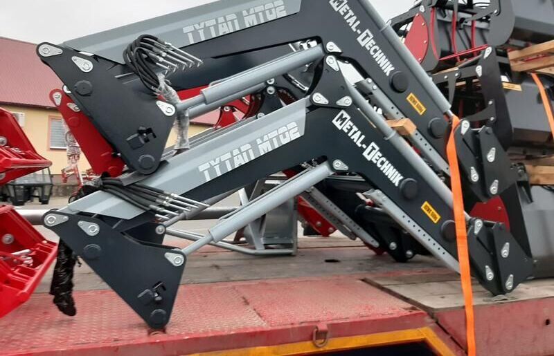 Metal-Technik Frontlader für RENAULT CERES 85 / Ładowacz czołowy do RENAULT CE - Frontlader für Traktor: das Bild 3 Metal-Technik Frontlader für RENAULT CERES 85 / Ładowacz czołowy do RENAULT CE - Frontlader für Traktor: das Bild 3