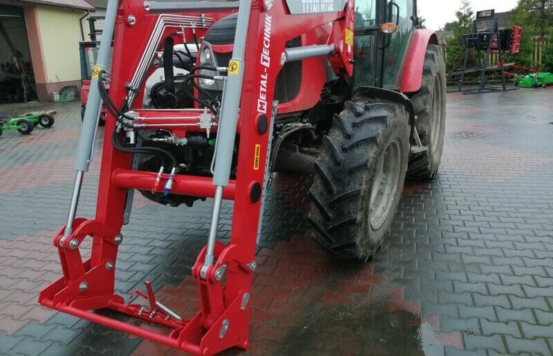 Metal-Technik MASSEY FERGUSON 3080 - Frontlader für Traktor: das Bild 2 Metal-Technik MASSEY FERGUSON 3080 - Frontlader für Traktor: das Bild 2
