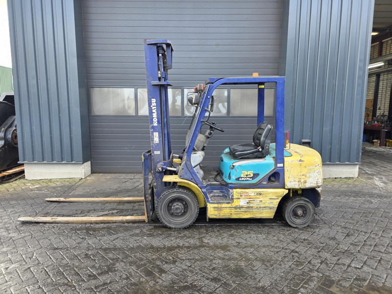 Dieselstapler Komatsu fd25t-14 dieselheftruck: das Bild 7 Dieselstapler Komatsu fd25t-14 dieselheftruck: das Bild 7