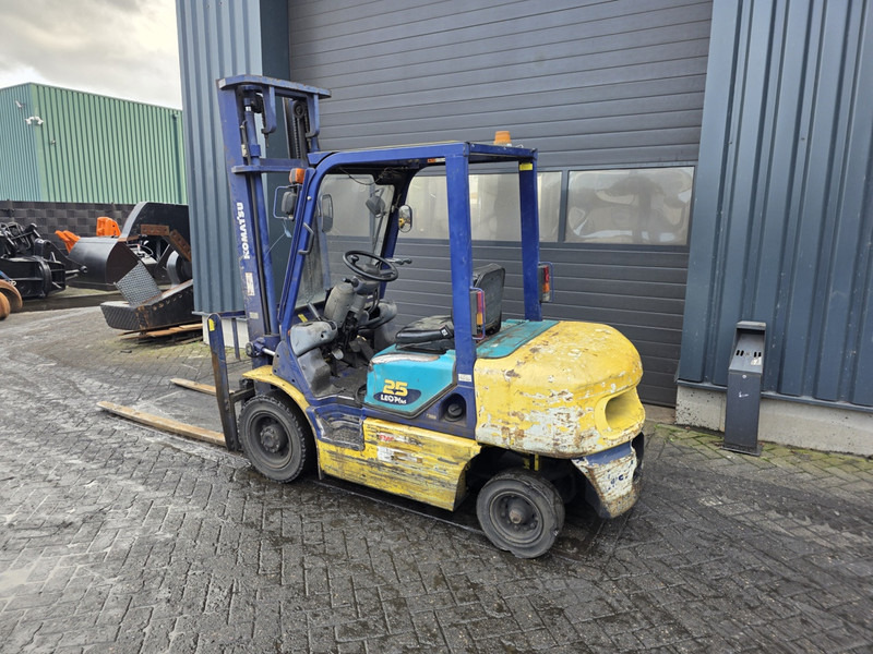 Dieselstapler Komatsu fd25t-14 dieselheftruck: das Bild 8 Dieselstapler Komatsu fd25t-14 dieselheftruck: das Bild 8