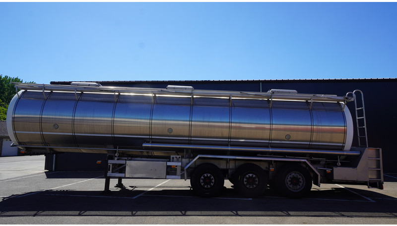 Burg 3 AXLE FOOD TRAILER 38.000 LTR - Tankauflieger: das Bild 1 Burg 3 AXLE FOOD TRAILER 38.000 LTR - Tankauflieger: das Bild 1