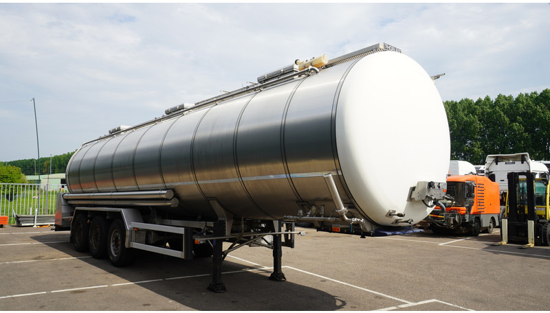 Burg 3 AXLE FOOD TRAILER 38.200LTR - Tankauflieger: das Bild 3 Burg 3 AXLE FOOD TRAILER 38.200LTR - Tankauflieger: das Bild 3