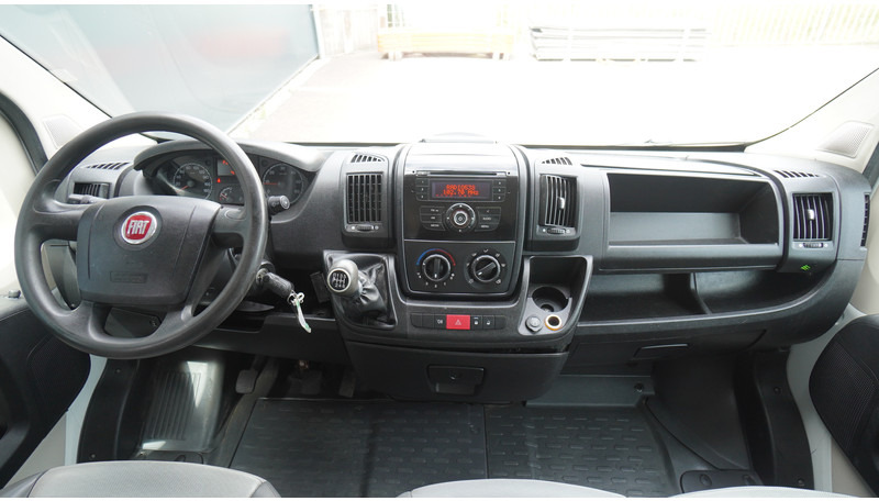 Fiat Ducato MAXI 180 MULTI JET OPEN BOX - Pritsche Transporter, Transporter mit Doppelkabine: das Bild 5 Fiat Ducato MAXI 180 MULTI JET OPEN BOX - Pritsche Transporter, Transporter mit Doppelkabine: das Bild 5