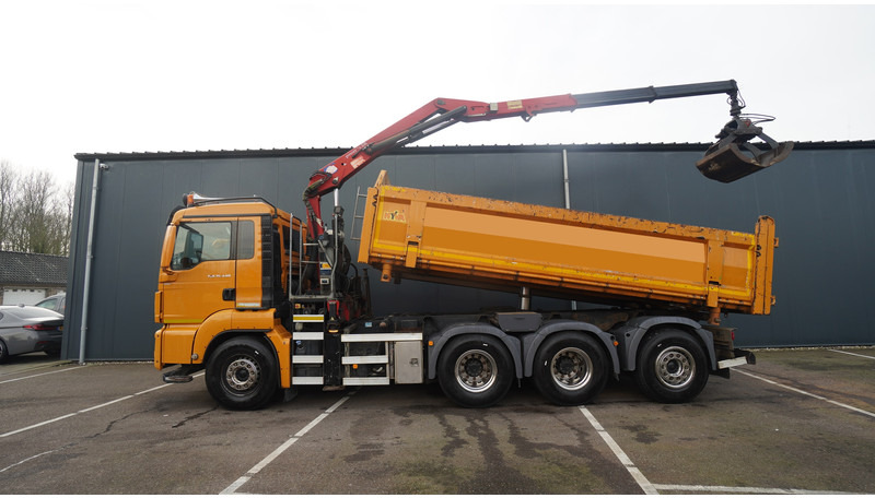MAN TGS 35.440 8X4 2 SIDE TIPPER WITH HMF Z 1943 CRANE 415.000KM - Autokran: das Bild 1 MAN TGS 35.440 8X4 2 SIDE TIPPER WITH HMF Z 1943 CRANE 415.000KM - Autokran: das Bild 1