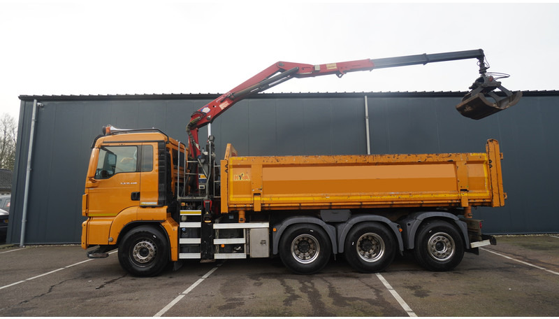 MAN TGS 35.440 8X4 2 SIDE TIPPER WITH HMF Z 1943 CRANE 415.000KM - Autokran: das Bild 2 MAN TGS 35.440 8X4 2 SIDE TIPPER WITH HMF Z 1943 CRANE 415.000KM - Autokran: das Bild 2