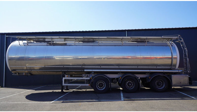 Magyar 3 AXLE FOOD TANK TRAILER 41.410LTR - Tankauflieger: das Bild 1 Magyar 3 AXLE FOOD TANK TRAILER 41.410LTR - Tankauflieger: das Bild 1