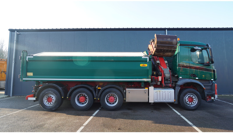 Mercedes-Benz AROCS 3542 8X4 2 SIDE TIPPER WITH HMF Z 1943 CRANE 407.000KM - Autokran: das Bild 4 Mercedes-Benz AROCS 3542 8X4 2 SIDE TIPPER WITH HMF Z 1943 CRANE 407.000KM - Autokran: das Bild 4