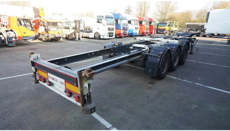 Renders 3 AXLE EXTENDABLE CONTAINER TRANSPORT TRAILER - Container/ Wechselfahrgestell Auflieger: das Bild 5 Renders 3 AXLE EXTENDABLE CONTAINER TRANSPORT TRAILER - Container/ Wechselfahrgestell Auflieger: das Bild 5