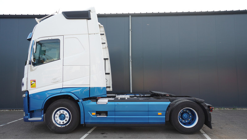 Volvo FH 460 GLOBETROTTER EURO 6 - Sattelzugmaschine: das Bild 1 Volvo FH 460 GLOBETROTTER EURO 6 - Sattelzugmaschine: das Bild 1
