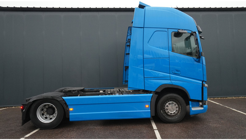 Volvo FH 480 774.100KM - Sattelzugmaschine: das Bild 2 Volvo FH 480 774.100KM - Sattelzugmaschine: das Bild 2