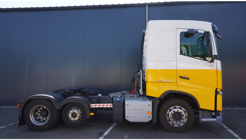 Volvo FH420 6X2 ADR EURO 6 - Sattelzugmaschine: das Bild 2 Volvo FH420 6X2 ADR EURO 6 - Sattelzugmaschine: das Bild 2