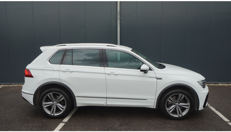 Volkswagen Tiguan 2.0 TDI R LINE 4MOTION - Kleinbus, Personentransporter: das Bild 2 Volkswagen Tiguan 2.0 TDI R LINE 4MOTION - Kleinbus, Personentransporter: das Bild 2