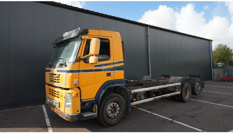 Volvo FM9 340 6X2 CHASSIS EURO 5 480000KM - Fahrgestell LKW: das Bild 3 Volvo FM9 340 6X2 CHASSIS EURO 5 480000KM - Fahrgestell LKW: das Bild 3