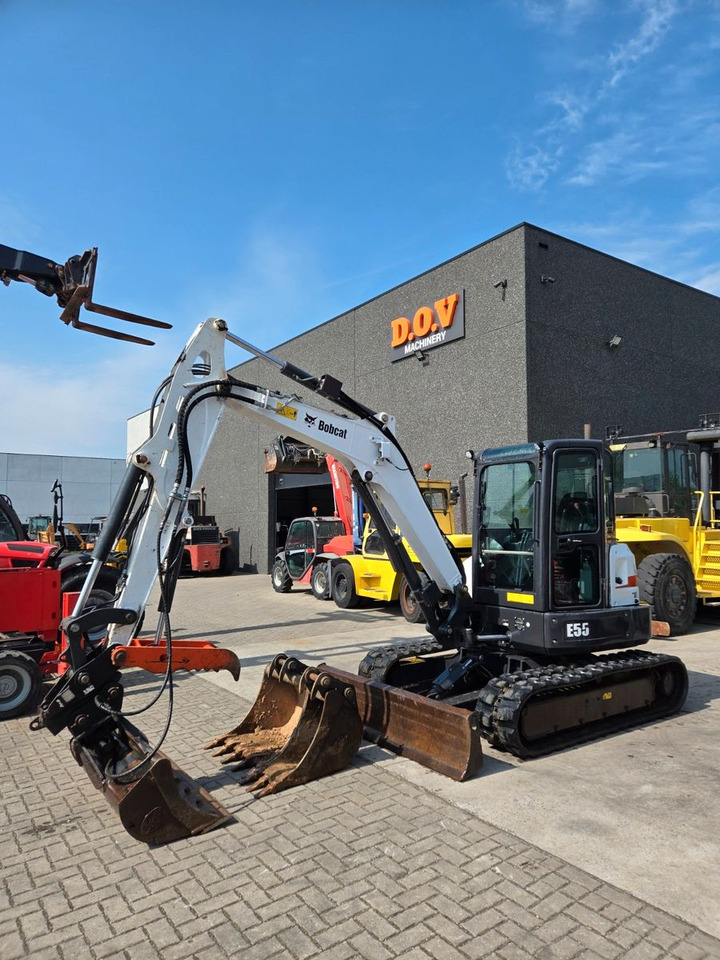 Bobcat E55 - Minibagger: das Bild 1 Bobcat E55 - Minibagger: das Bild 1