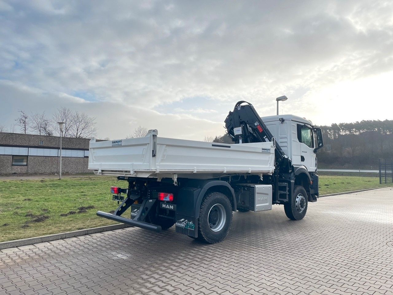 MAN TGS 18.400 TG3 4x4 Euro6e Hiab X-HiDuo 138DS-4 - Kipper, Autokran: das Bild 3 MAN TGS 18.400 TG3 4x4 Euro6e Hiab X-HiDuo 138DS-4 - Kipper, Autokran: das Bild 3