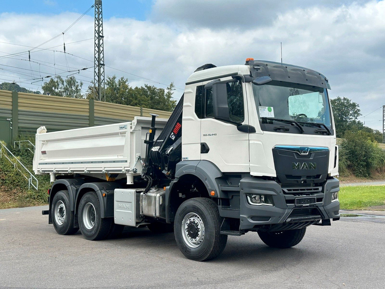 Kipper, Autokran MAN TGS 28.440 6x4-4/3-Seiten- Kipper / Hiab 138-3: das Bild 8