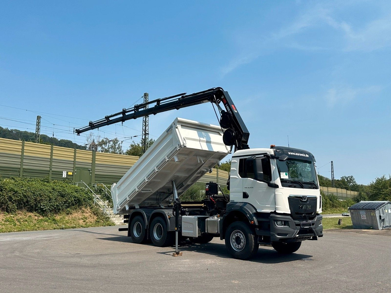 Kipper, Autokran MAN TGS 33.440 6x4 /3-Seiten- Kipper /  HIAB 228-6: das Bild 10