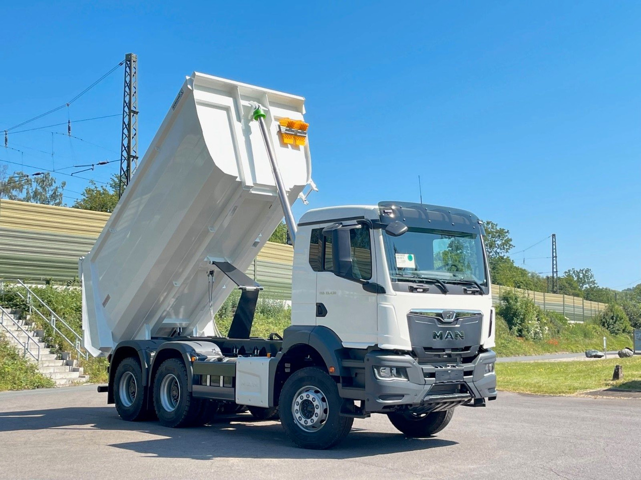 Kipper MAN TGS 33.440 6x4/Euro6e EuromixMTP Mulden-Kipper: das Bild 14
