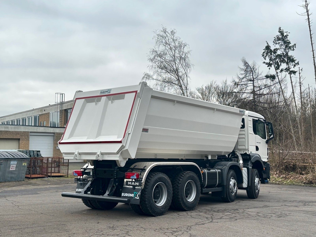 MAN TGS 41.400 8x4 / EUROMIX MTP 20m³/ EURO 5 - Kipper: das Bild 5 MAN TGS 41.400 8x4 / EUROMIX MTP 20m³/ EURO 5 - Kipper: das Bild 5
