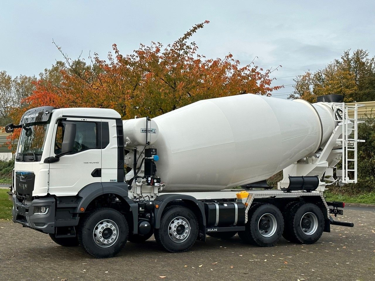 MAN TGS 41.440 8x4 /Euro6e Euromix EM 12 R - Fahrmischer: das Bild 3 MAN TGS 41.440 8x4 /Euro6e Euromix EM 12 R - Fahrmischer: das Bild 3