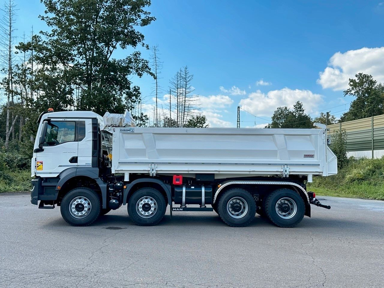 MAN TGS 41.440 8x4 EuromixMTP 3-Seiten-Kipper - Kipper: das Bild 2 MAN TGS 41.440 8x4 EuromixMTP 3-Seiten-Kipper - Kipper: das Bild 2