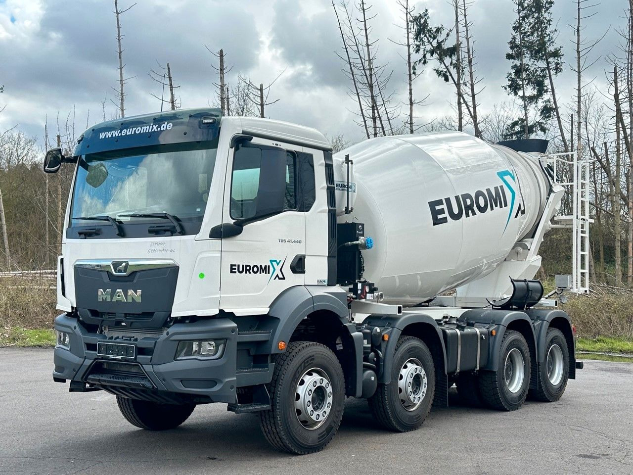MAN TGS 41.440 8x4 WECHSELSYSTEM KIPPER+MISCHER MAN TGS 41.440 8x4 WECHSELSYSTEM KIPPER+MISCHER - Kipper: das Bild 3 MAN TGS 41.440 8x4 WECHSELSYSTEM KIPPER+MISCHER MAN TGS 41.440 8x4 WECHSELSYSTEM KIPPER+MISCHER - Kipper: das Bild 3