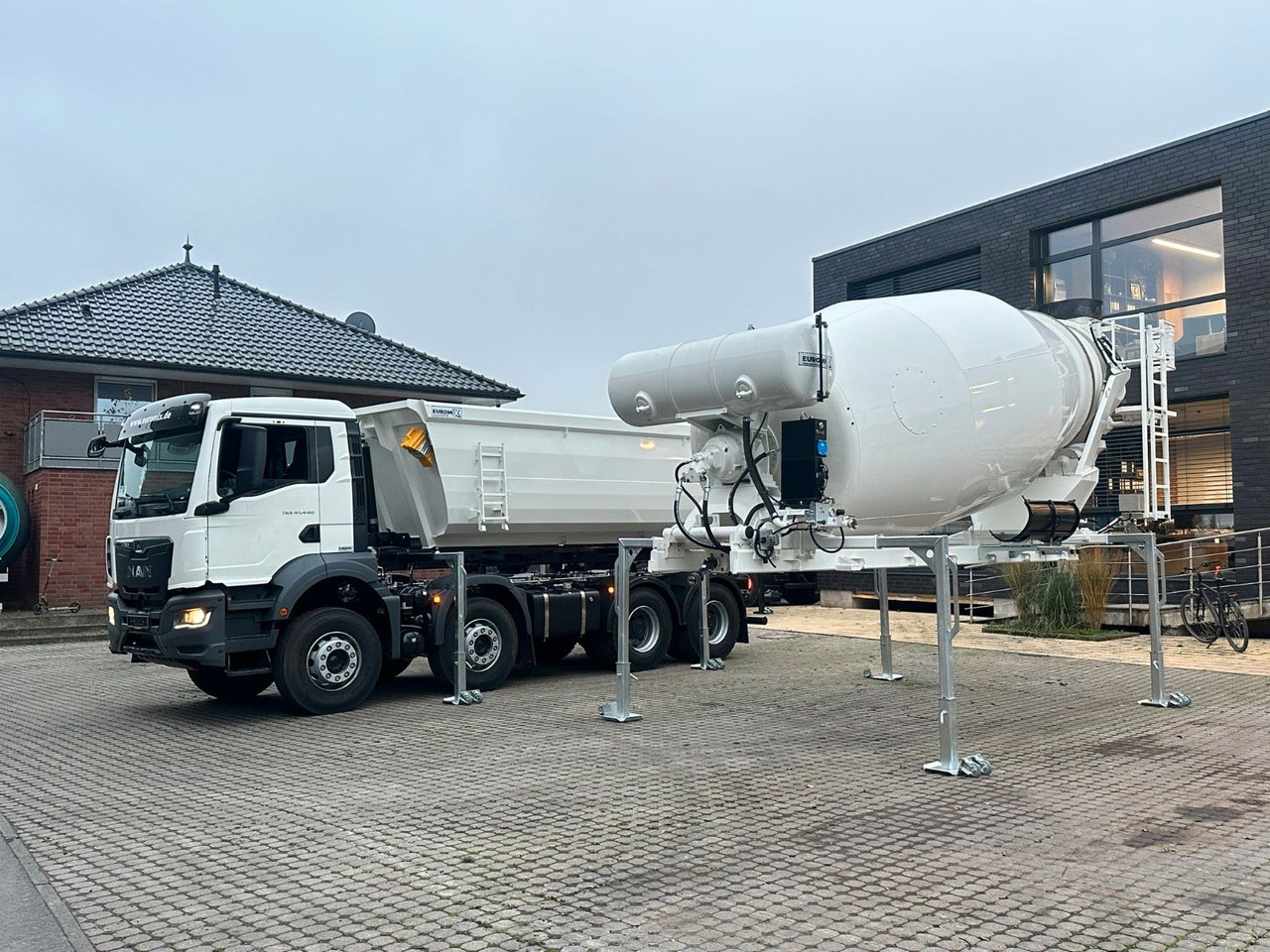 MAN TGS 41.480 8x4 WECHSELSYSTEM KIPPER+MISCHER – Leasing MAN TGS 41.480 8x4 WECHSELSYSTEM KIPPER+MISCHER: das Bild 26