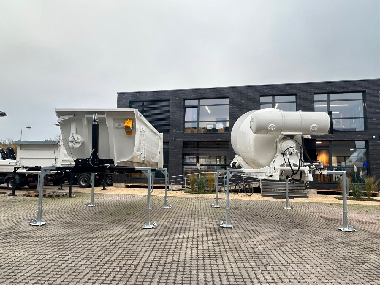 MAN TGS 41.480 8x4 WECHSELSYSTEM KIPPER+MISCHER – Leasing MAN TGS 41.480 8x4 WECHSELSYSTEM KIPPER+MISCHER: das Bild 22