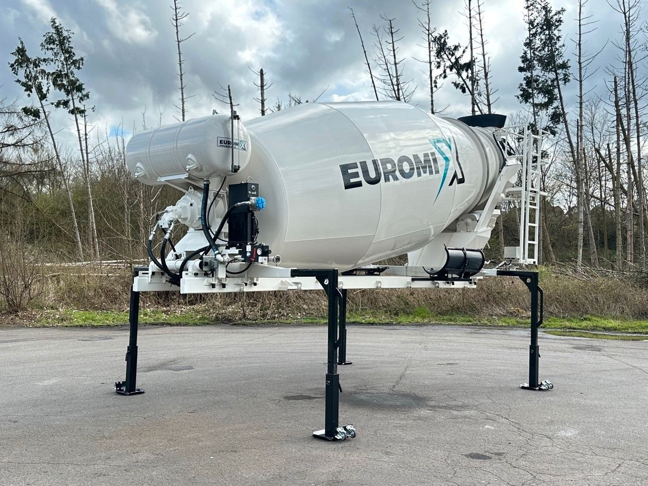 Volvo EuromixMTP Fahrmischer Aufbauten Volvo EuromixMTP Fahrmischer Aufbauten - Fahrmischer: das Bild 2 Volvo EuromixMTP Fahrmischer Aufbauten Volvo EuromixMTP Fahrmischer Aufbauten - Fahrmischer: das Bild 2