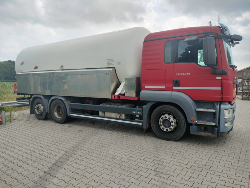 MAN TGS 26.400 6x2-4 LL 26900 Liter Gas tank truck ID 2.168 Rootselaar, flowmeter, pump - Tankwagen: das Bild 1 MAN TGS 26.400 6x2-4 LL 26900 Liter Gas tank truck ID 2.168 Rootselaar, flowmeter, pump - Tankwagen: das Bild 1