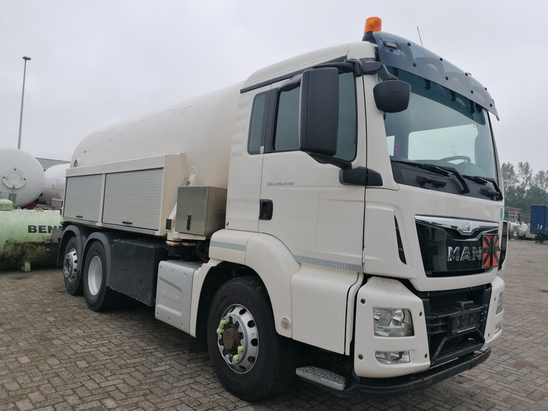 MAN TGS L.2007.46.003 6x2 -19512 L Gas tank truck -Gas, Gaz, LPG, GPL, Propane, Butane tank, Gastank ID 2.164 GOFA, massmeter, body swap - Tankwagen: das Bild 3 MAN TGS L.2007.46.003 6x2 -19512 L Gas tank truck -Gas, Gaz, LPG, GPL, Propane, Butane tank, Gastank ID 2.164 GOFA, massmeter, body swap - Tankwagen: das Bild 3