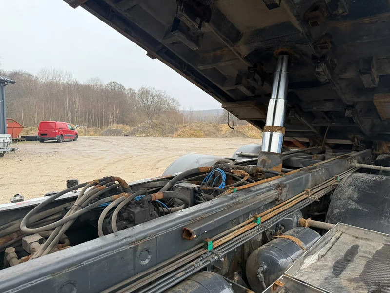 Scania G440 Tipp&Crane-truck, FASSI F365XP, Euro 6, 2011 (incoming) - Kipper, Autokran: das Bild 5 Scania G440 Tipp&Crane-truck, FASSI F365XP, Euro 6, 2011 (incoming) - Kipper, Autokran: das Bild 5