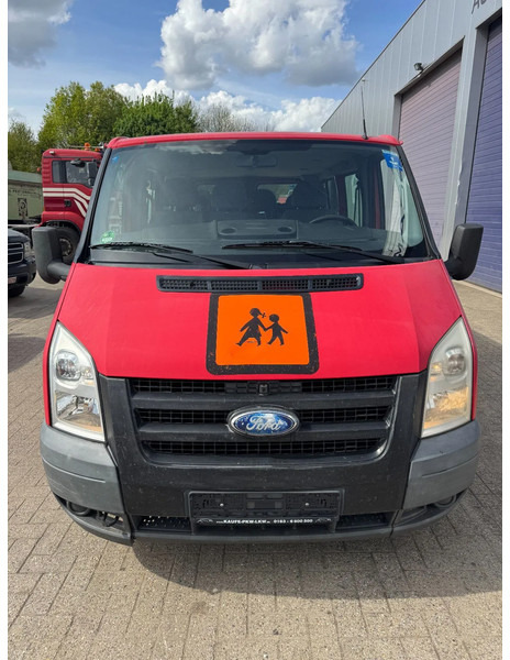 Ford **TRANSIT-9SEATS** - Bus: das Bild 2 Ford **TRANSIT-9SEATS** - Bus: das Bild 2