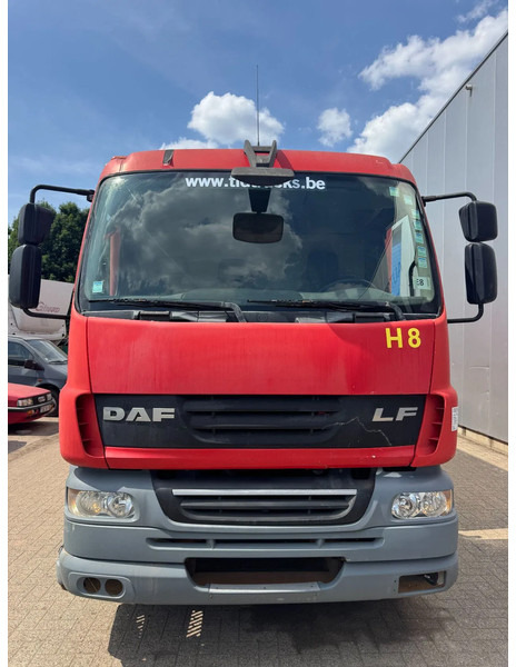 DAF LF 55.220 **EURO 4-MANUAL GEARBOX** - Koffer LKW: das Bild 2 DAF LF 55.220 **EURO 4-MANUAL GEARBOX** - Koffer LKW: das Bild 2
