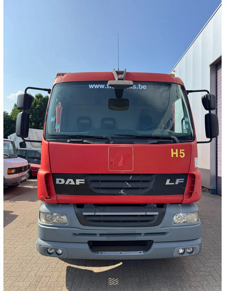 DAF LF 55.220 **MANUAL GEARBOX-EURO 4** - Koffer LKW: das Bild 2 DAF LF 55.220 **MANUAL GEARBOX-EURO 4** - Koffer LKW: das Bild 2