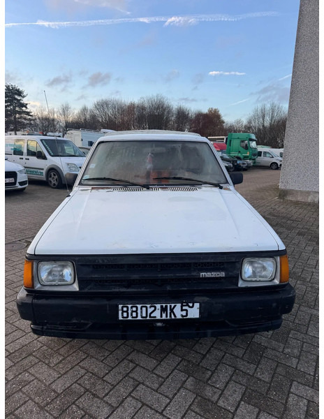 Mazda B-serie **B2200-DIESEL** - PKW: das Bild 2 Mazda B-serie **B2200-DIESEL** - PKW: das Bild 2