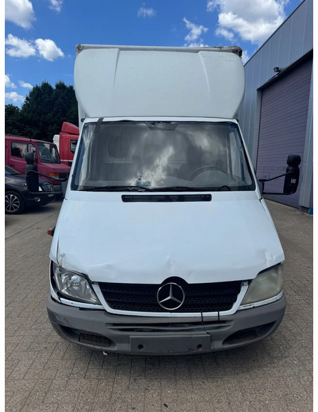 Mercedes-Benz Sprinter 313 **BOX+LIFT** - Koffer Transporter: das Bild 2 Mercedes-Benz Sprinter 313 **BOX+LIFT** - Koffer Transporter: das Bild 2