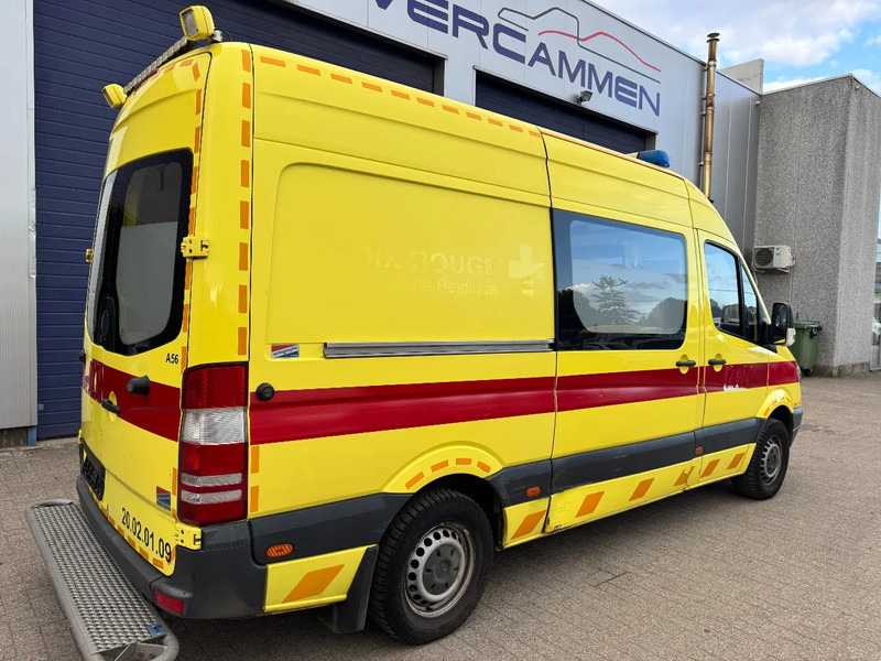Mercedes-Benz Sprinter 316 **AMBULANCE-EURO 5-AIRCO** - Krankenwagen: das Bild 4 Mercedes-Benz Sprinter 316 **AMBULANCE-EURO 5-AIRCO** - Krankenwagen: das Bild 4