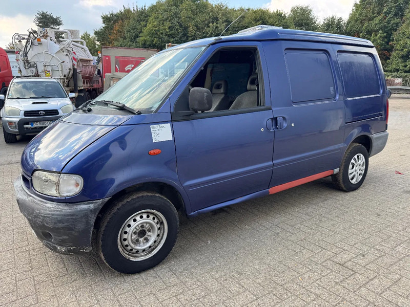 Kastenwagen Nissan Vanette CARGO **2,3DIESEL-CAMIONETTE FRANCAIS**: das Bild 1