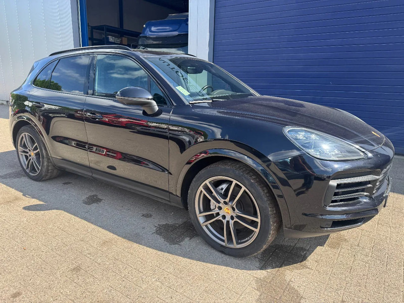 Porsche Cayenne **HYBRIDE+BENZINE-3.0V6-1st OWNER-EURO6B** - PKW: das Bild 3 Porsche Cayenne **HYBRIDE+BENZINE-3.0V6-1st OWNER-EURO6B** - PKW: das Bild 3