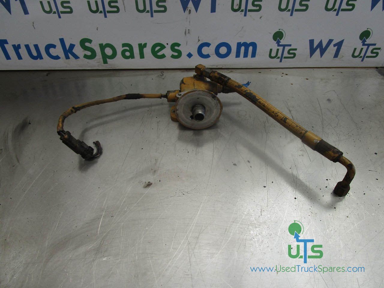 CAT C10/C12 FUEL FILTER HOUSING - Motor und Teile für LKW: das Bild 1 CAT C10/C12 FUEL FILTER HOUSING - Motor und Teile für LKW: das Bild 1